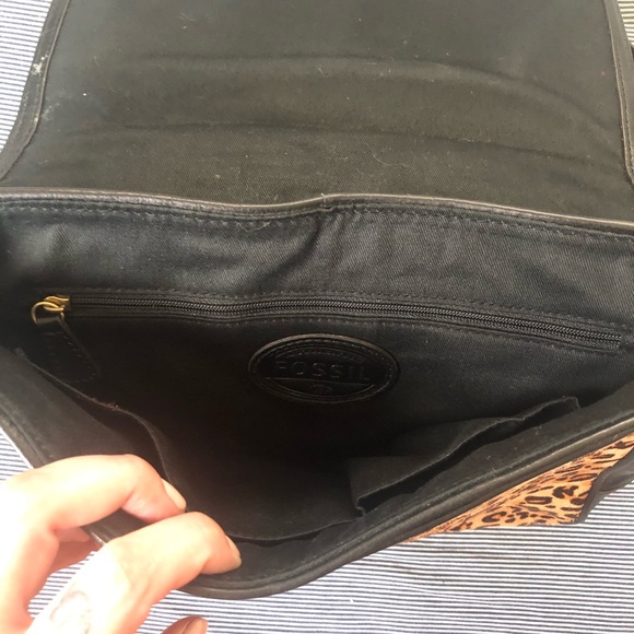Fossil leopard pony hair crossbody purse - Picture 3 of 5